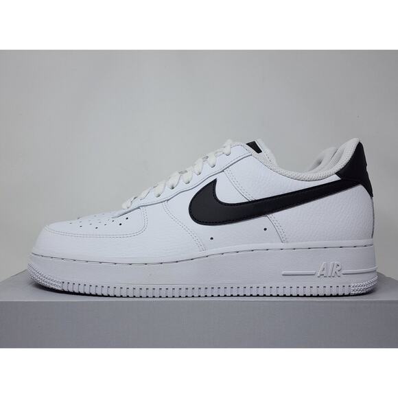 DS Nike Air Force 1 Low '07 WMNS WHITE BLACK 315115-152 - Picture 3 of 6
